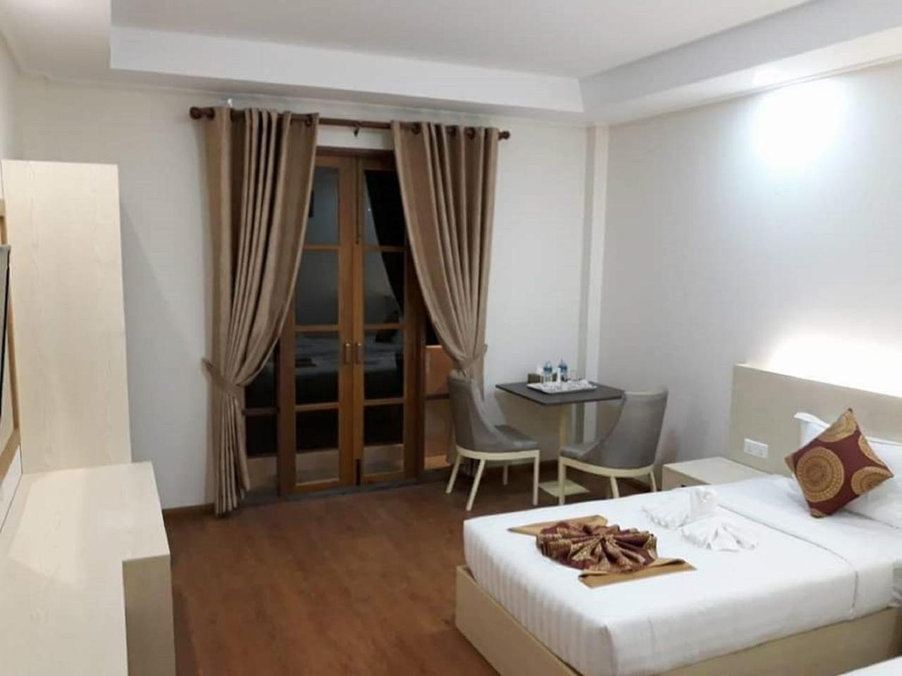 קלאו Hotel Mya Yar Pin מראה חיצוני תמונה